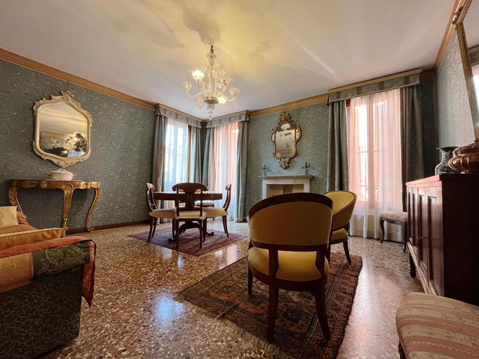 Palazzetto San Lio, Rialto Apartment Венеция Екстериор снимка